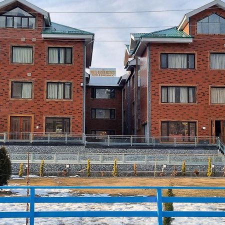White Water Resorts Pahalgam Ngoại thất bức ảnh